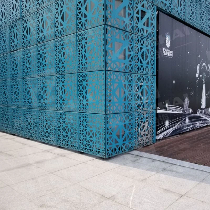 Panel Berlubang Aluminium Senibina