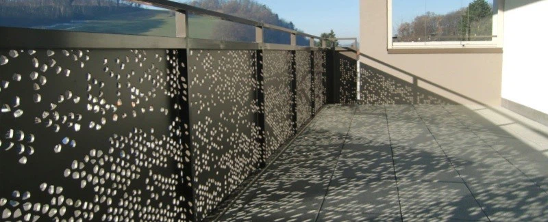 Balkonbrstung-LiestalCELLON-Perforation-101003 Balkonbrstung-LiestalCELLON-Perforation-101003